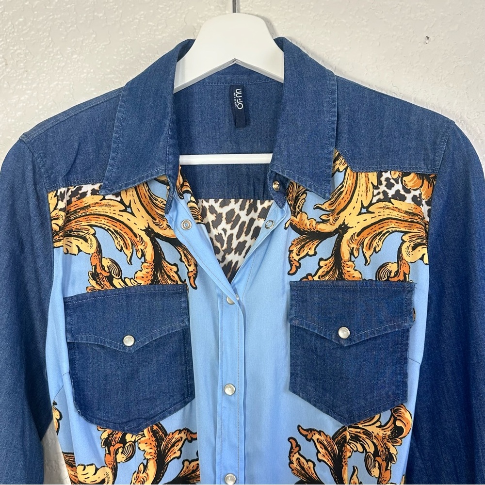 Liu Jo Floral Leopard Denim Mini Shirt Dress in Blue and Gold - Picture 5 of 12
